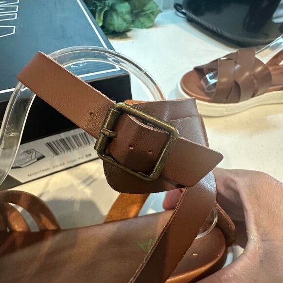 Mia Womens Jolee Cognac PU Sandal Size 9M With Buckle Strap & Box - Picture 11 of 12